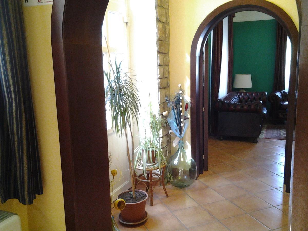 Casale Maginulfo Hotel Roccamandolfi Екстериор снимка