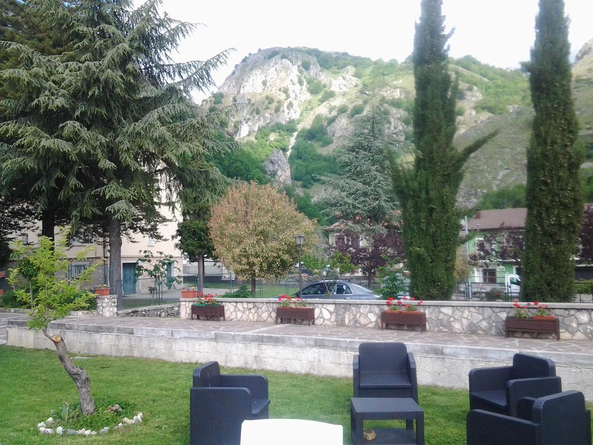 Casale Maginulfo Hotel Roccamandolfi Екстериор снимка