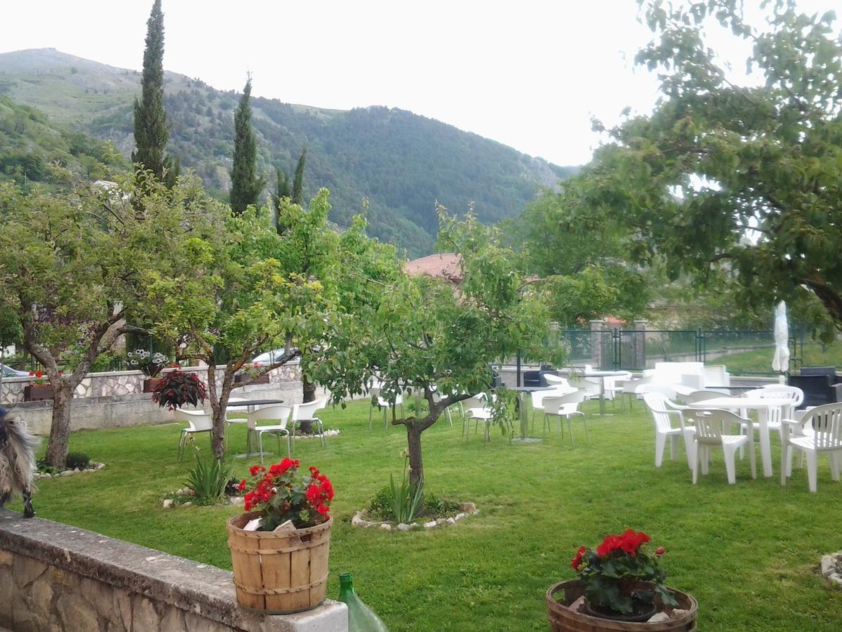 Casale Maginulfo Hotel Roccamandolfi Екстериор снимка