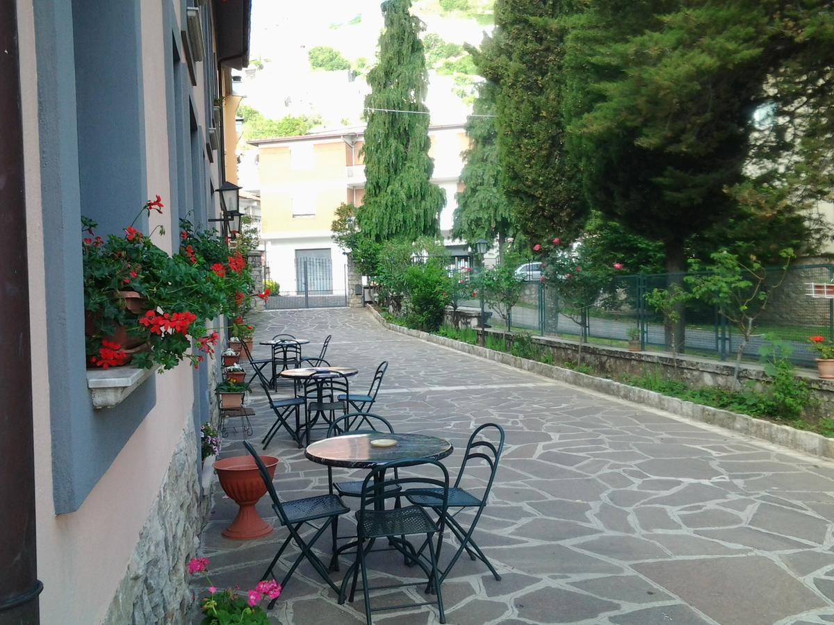 Casale Maginulfo Hotel Roccamandolfi Екстериор снимка